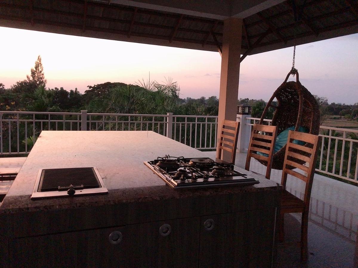 Ok Farm Resort Det Udom Bagian luar foto