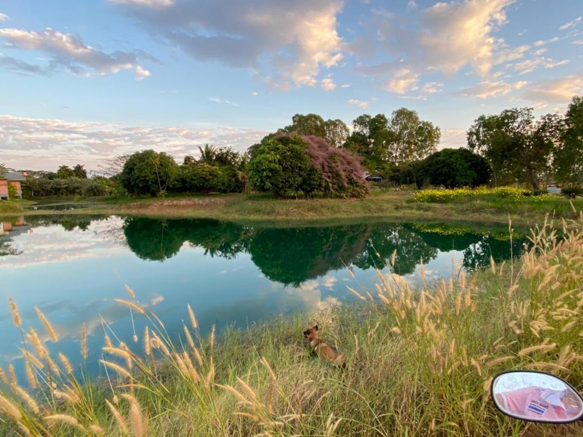 Ok Farm Resort Det Udom Bagian luar foto