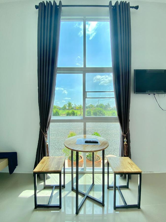 Ok Farm Resort Det Udom Bagian luar foto
